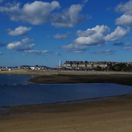 La Maison Des Couleurs Saint-Lunaire
